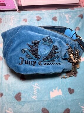 Juicy Couture Yellow Logo Lined Handbag Interior with Silver Trim